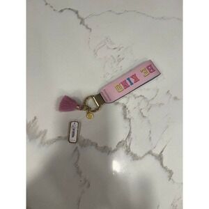 Simply‎ Southern Keychain be kind new